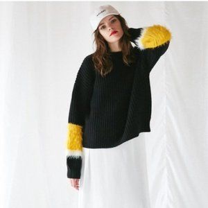 Moussy Shaggy Mohair Wool Chunky Cable knit Statement Sweater